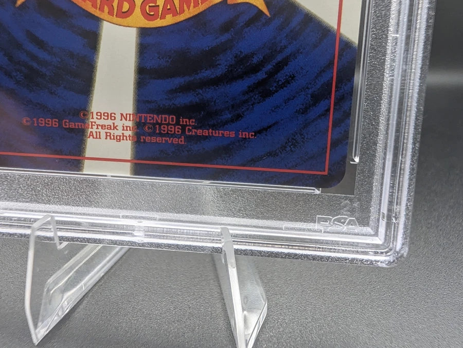 Pokémon TCG: 2000 Japanese Neo Genesis Feraligatr Holo #160 PSA 9 MINT