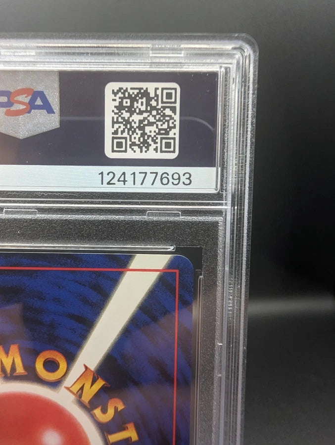 Pokémon TCG: 2000 Japanese Neo Genesis Feraligatr Holo #160 PSA 9 MINT